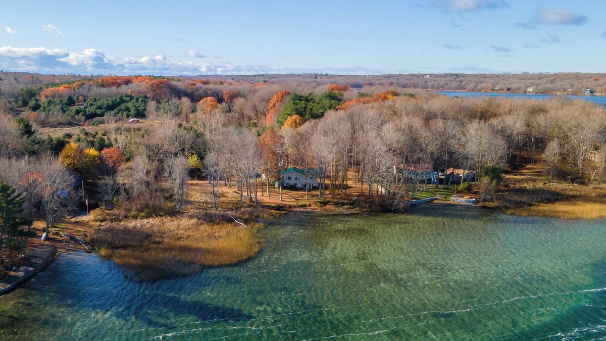 Milford House | The Wilolea | Milford | 5 Bedrooms | Waterfront