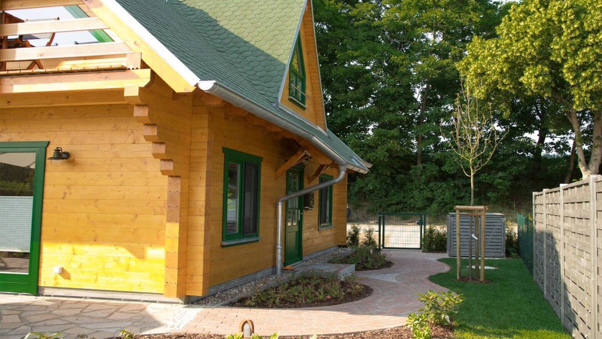 Neukalen House | The Winkler Family