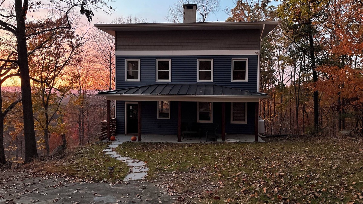 Gettysburg House | The Wolf Den