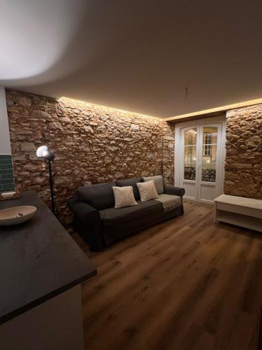 Perofilho Apartment | the writer's neighbor I