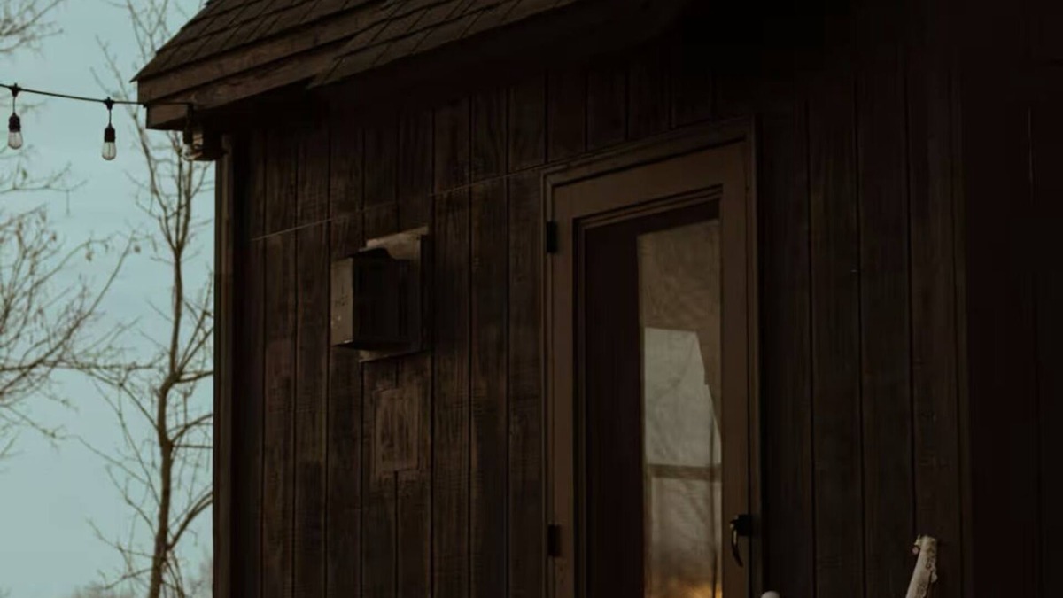 Almelund Cabin | The Writers Cabin Sauna/wood burning hot tub/river access