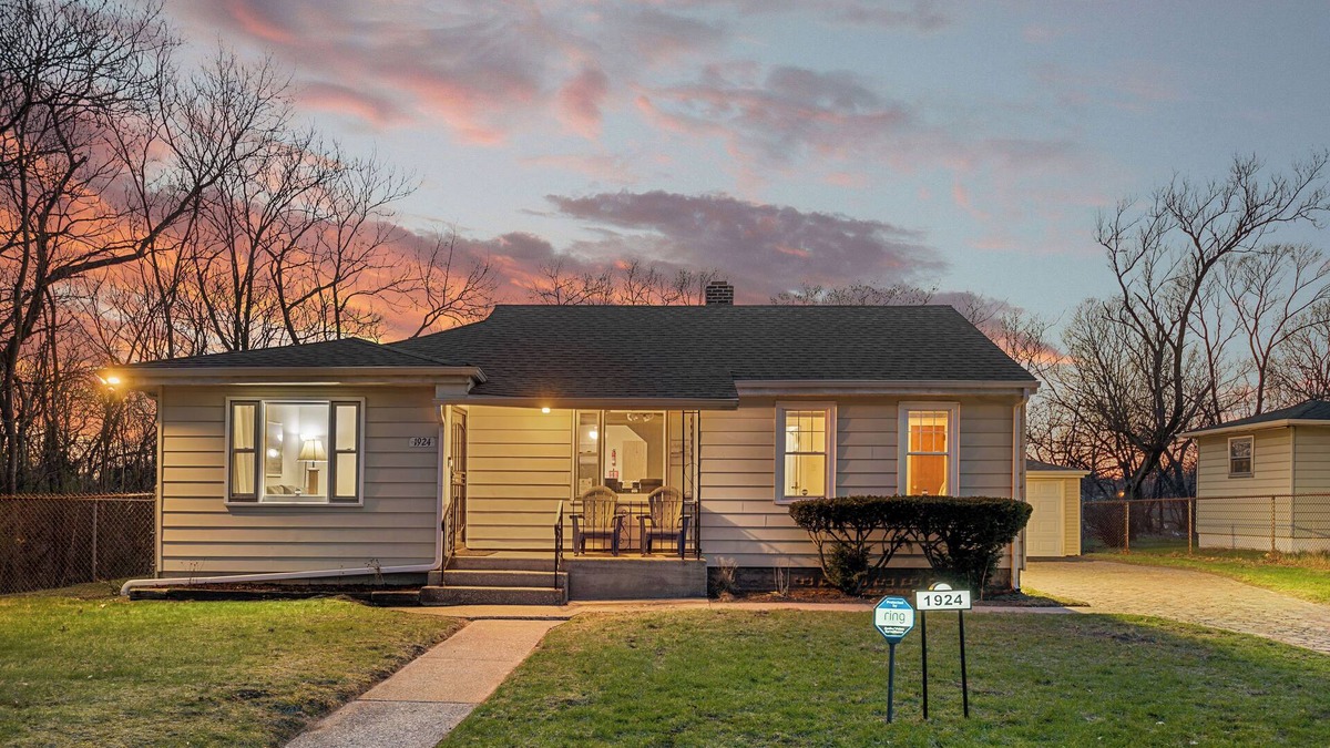 Gary House | The Young’s - Northern Indiana