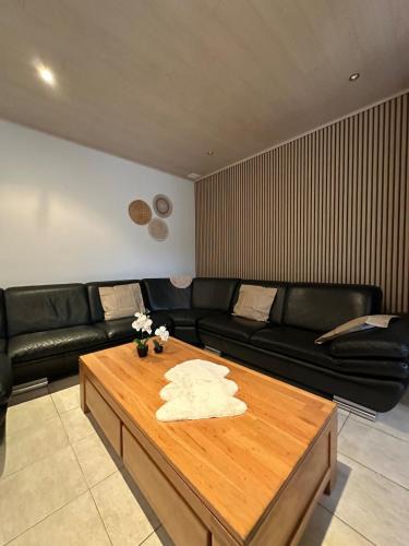Comines-Warneton House | The175 work or holiday home