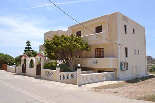 Finiki Apartment | Theodosis Studios Finiki