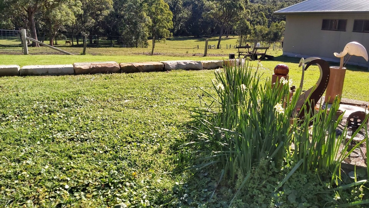 Mandalong House | There Bedroom Accessible Farm-Stay just 1.5 hours drive North from Sydney NSW