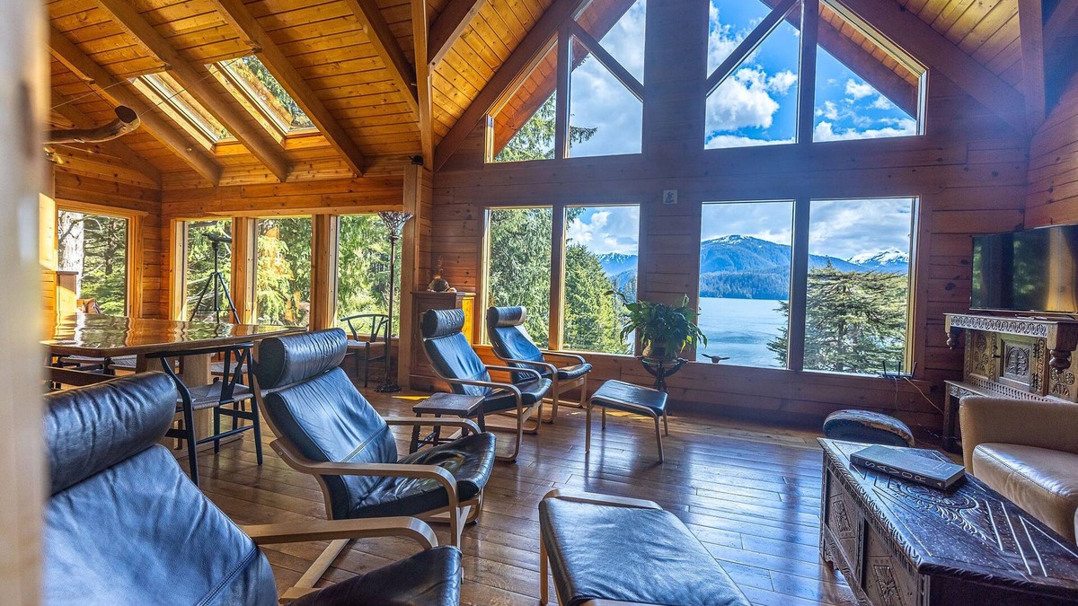 Sitka House | Thimbleberry Bay House