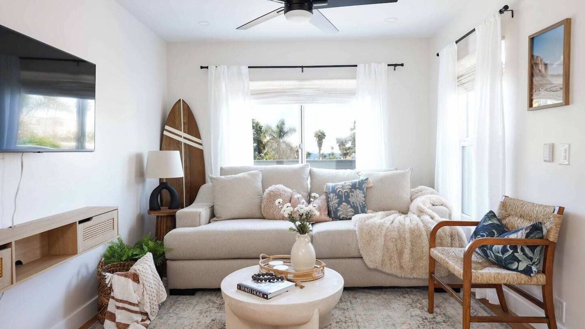 Townsite Apartment | This apartment is a 1 bedroom(s), 1 bathrooms, located in Oceanside, CA.