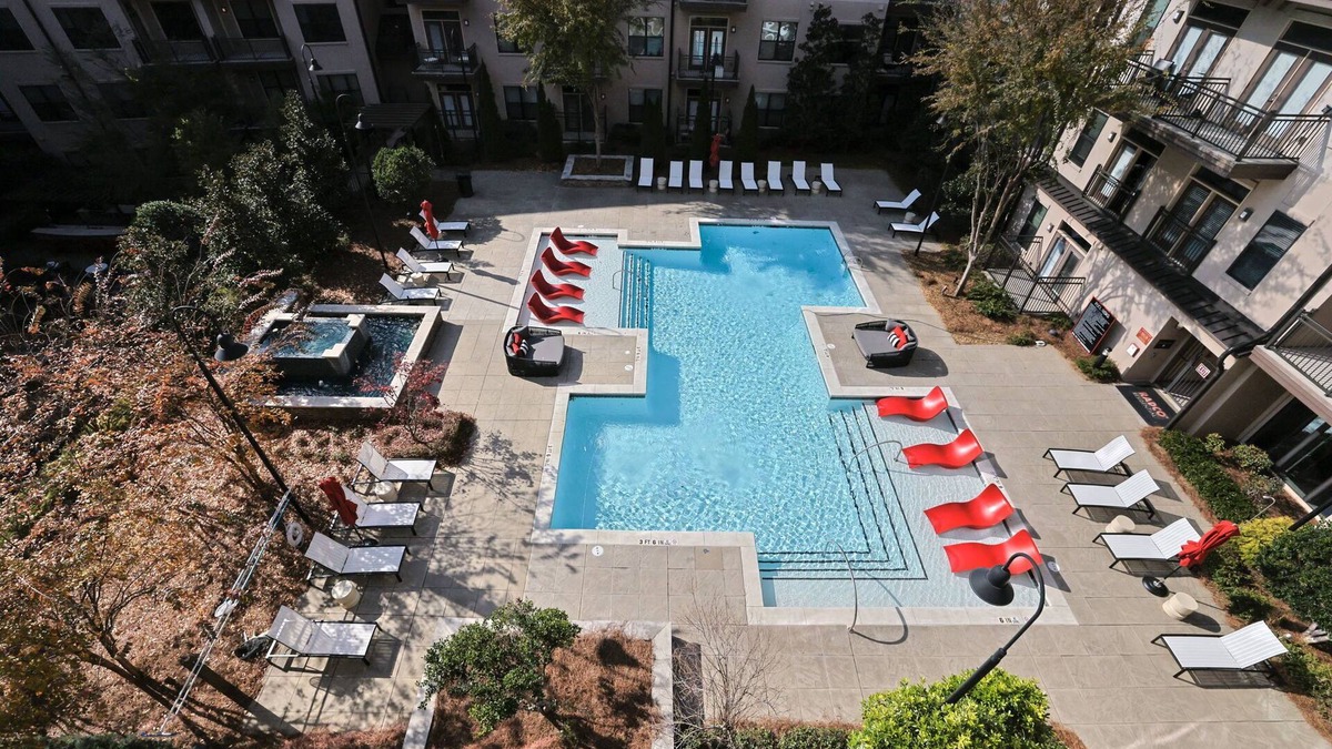 Loring Heights Apartment | This apartment is a 2 bedroom(s), 2 bathrooms, located in Atlanta, GA.