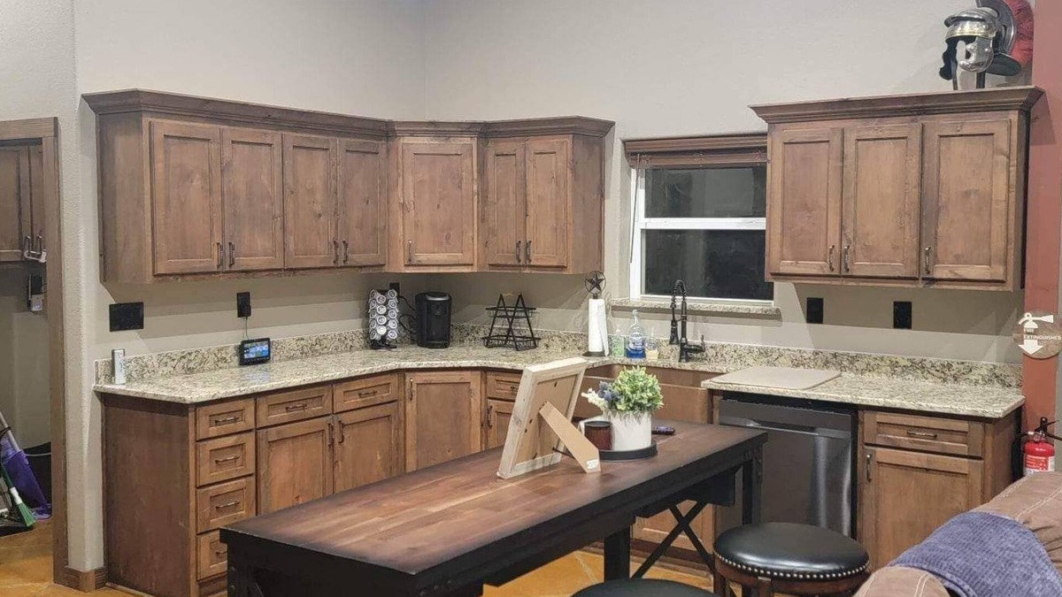 Smith County House | This barndo has Lake Tyler access via a private boat ramp