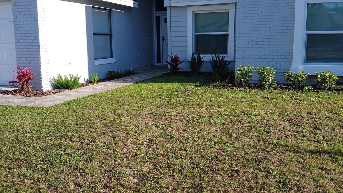 Mill Run House | This charming home offers comfort and convenience