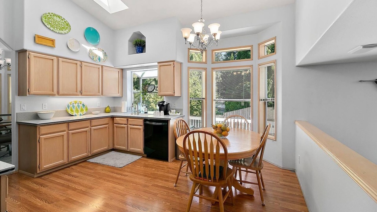 Bonney Lake House | This home is waiting for your arrival, on a quiet culdesac.