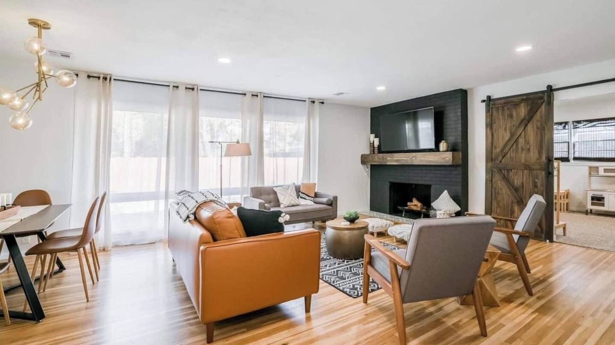 Wichita House | This house is a 4 bedroom(s), 1.5 bathrooms, located in Wichita, KS.