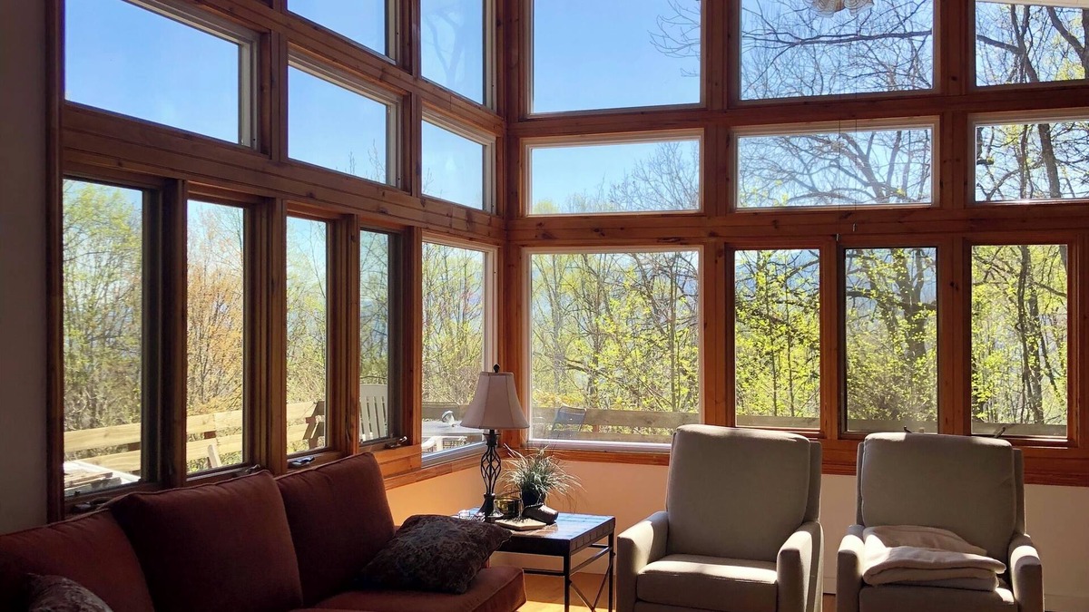 Walker-In-the-Hills House | This is the mountain getaway you’ve been looking for.