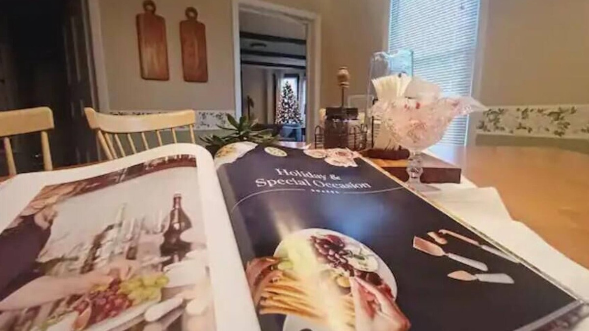 Howard House | THIS OLD HOUSE near PSU and LHU and Sayers Lake