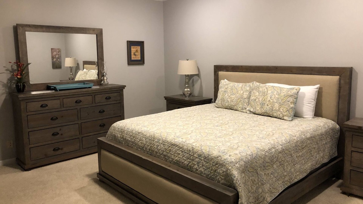 Arrington House | Thistle and Butterfly Private Country Getaway