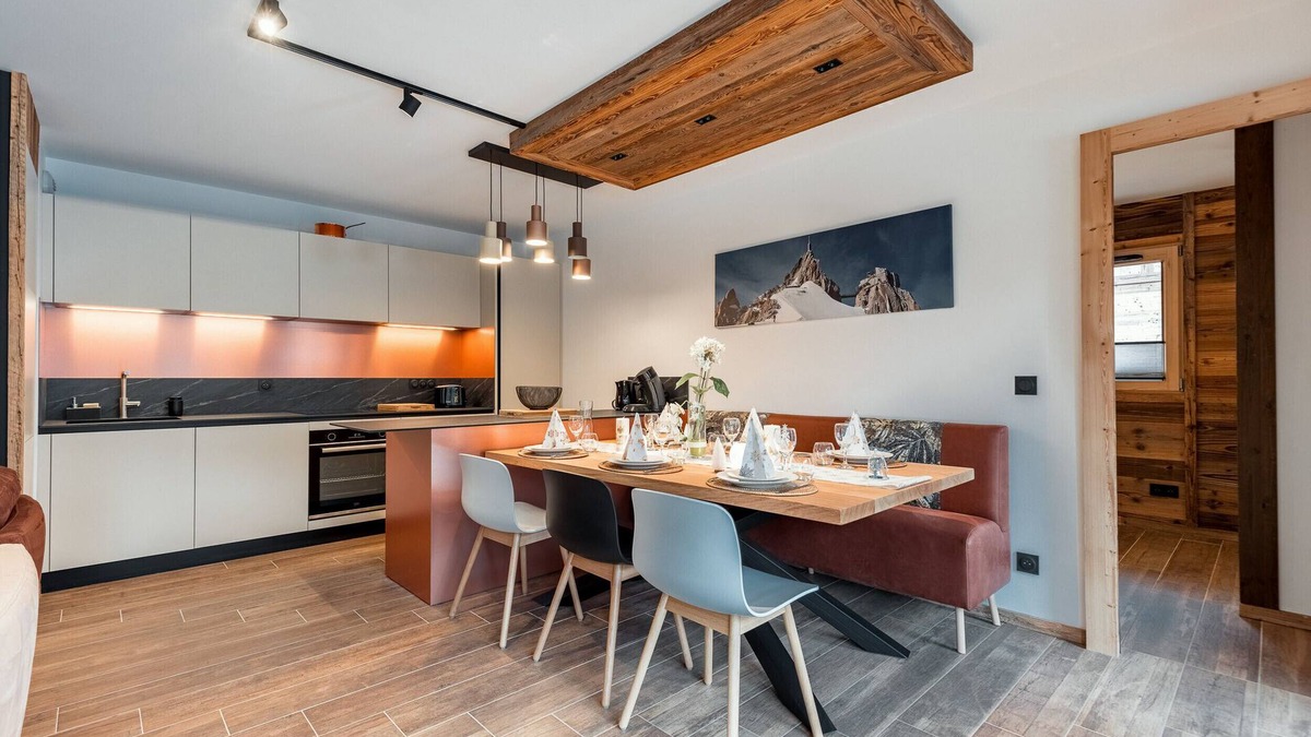 Les Gets Apartment | Thom's apartment - LES GETS: right in the center and at the foot of the slopes