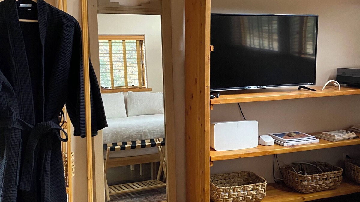 Valdez House | Three Acres of Serenity