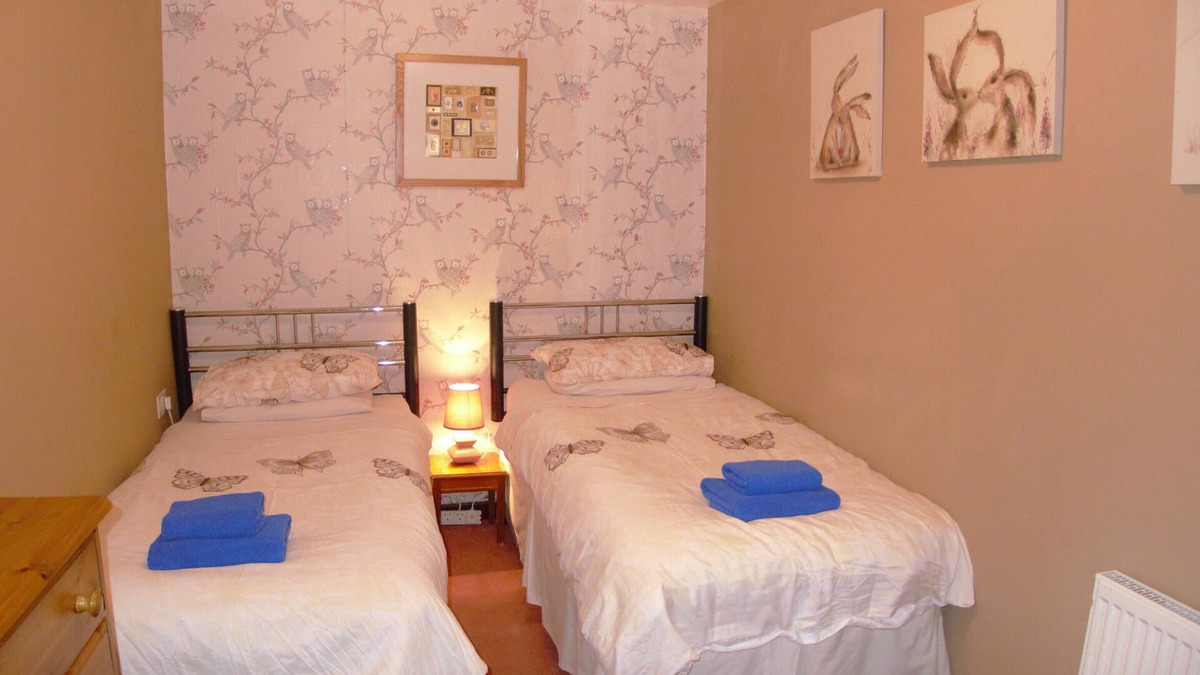 Llandwrog Cottage | Three Bedroom Cottage, Outside Caernarfon