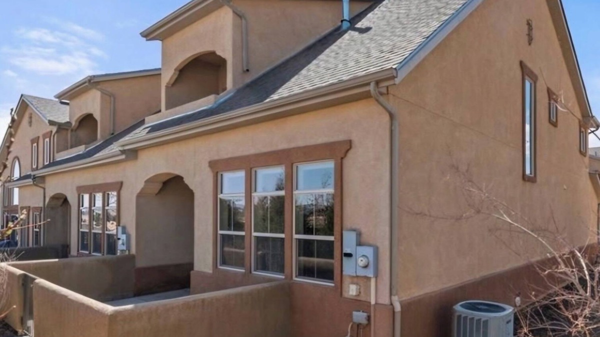 Northgate House | Three Bedroom Luxury Escape