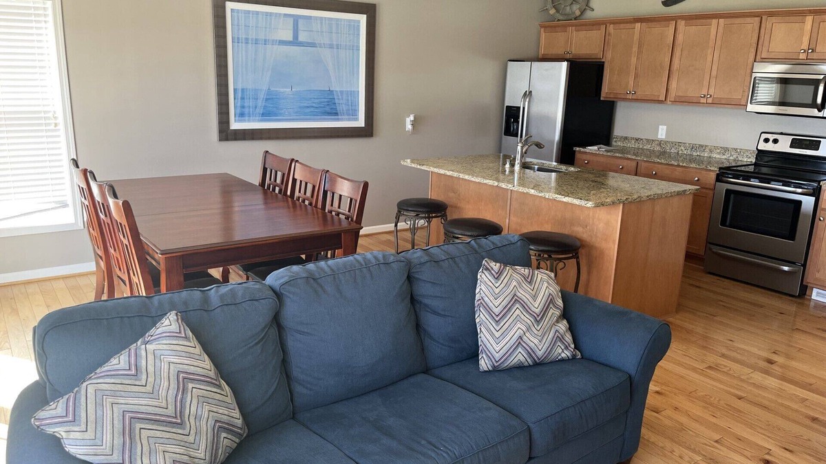 Sodus Point Condo | Three Schooners Landing - Middle Condo