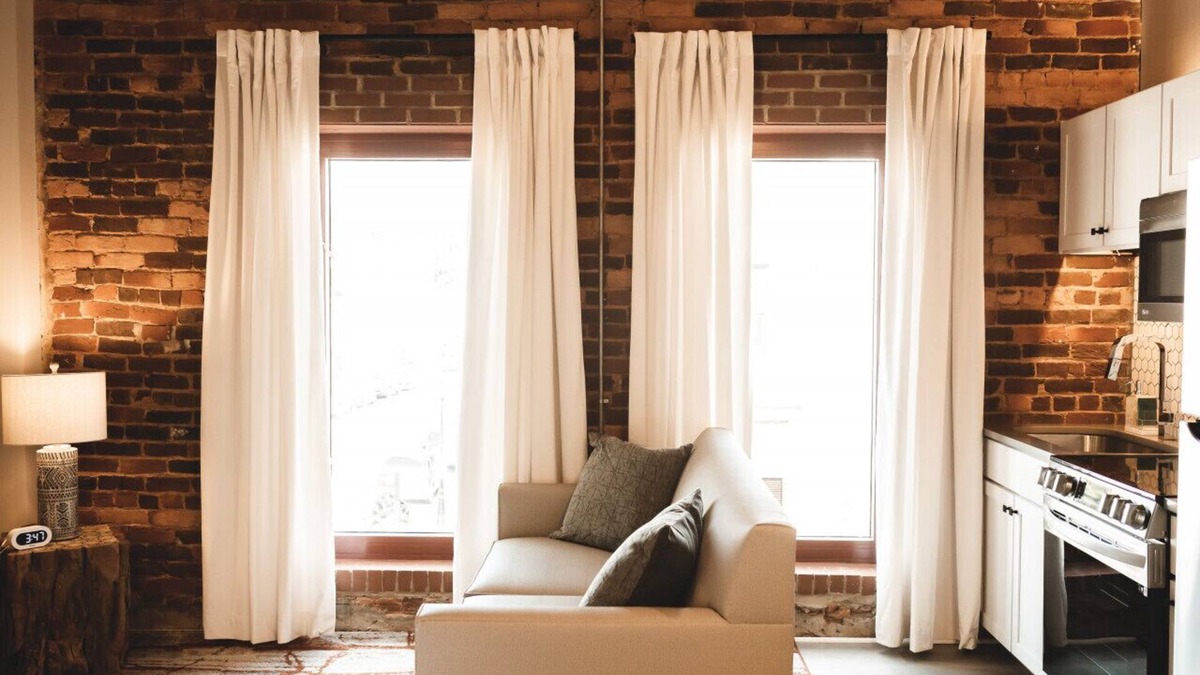 Jonesville Apartment | Three Trails Downtown Elkin, Studio Loft