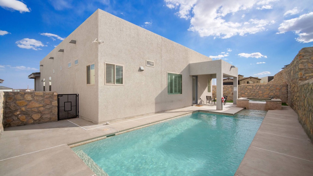Biggs Field House | Three Trees Saltwater Pool Place-Heated Pool