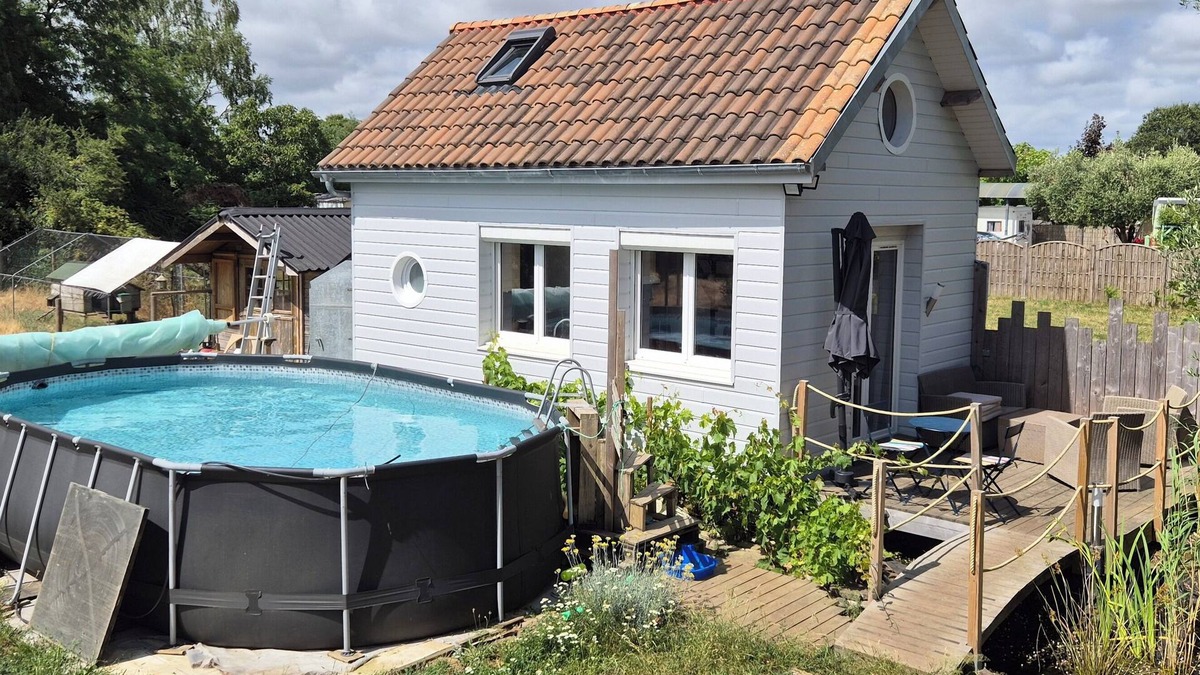 Saint-Mars-de-Coutais House | Ti Koad Maisonnette with separate pool and large garden