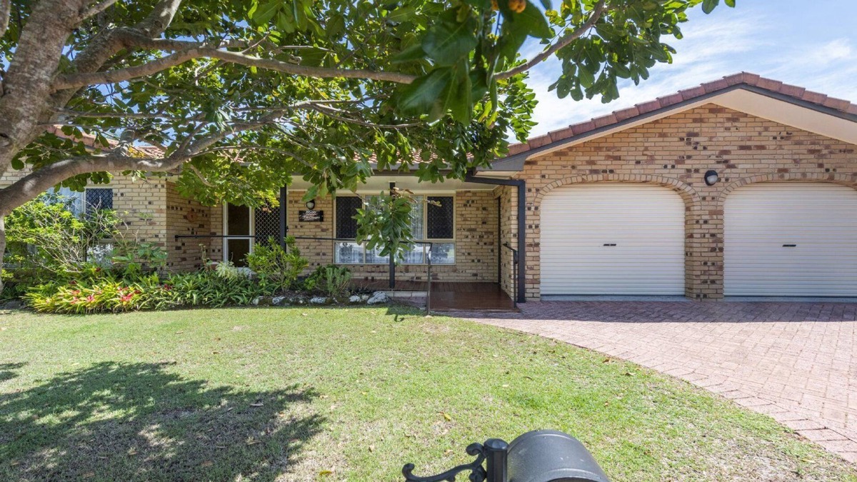 Yamba House | Tide Change - Pet Friendly