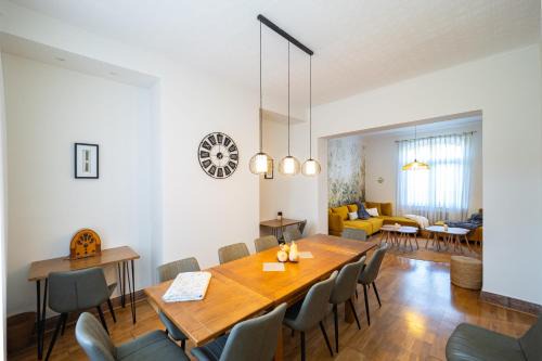 Bimenes Municipality House | Tierra de Anarbel