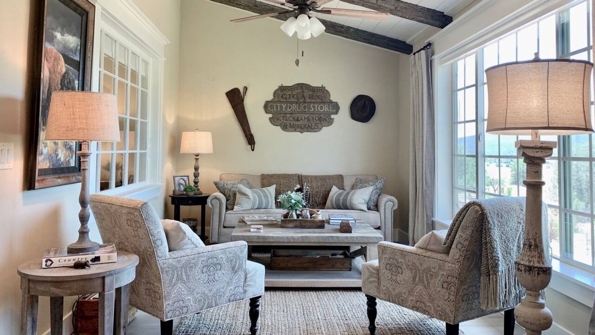 Young House | Tierra Madre Vineyards B & B - The Guest House