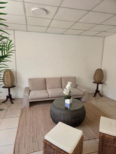 Tejada Alta Apartment | tiki house