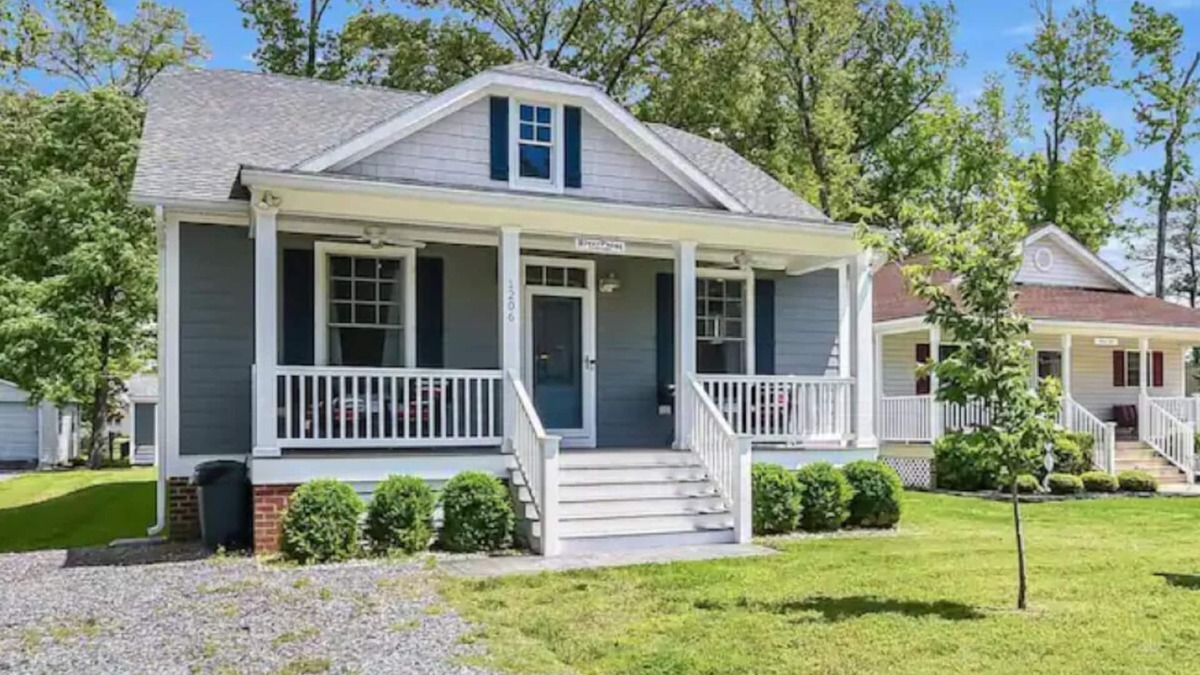 Colonial Beach House | Tiki Time at River Point Cottage - Steps to the Beach, Dog Friendly