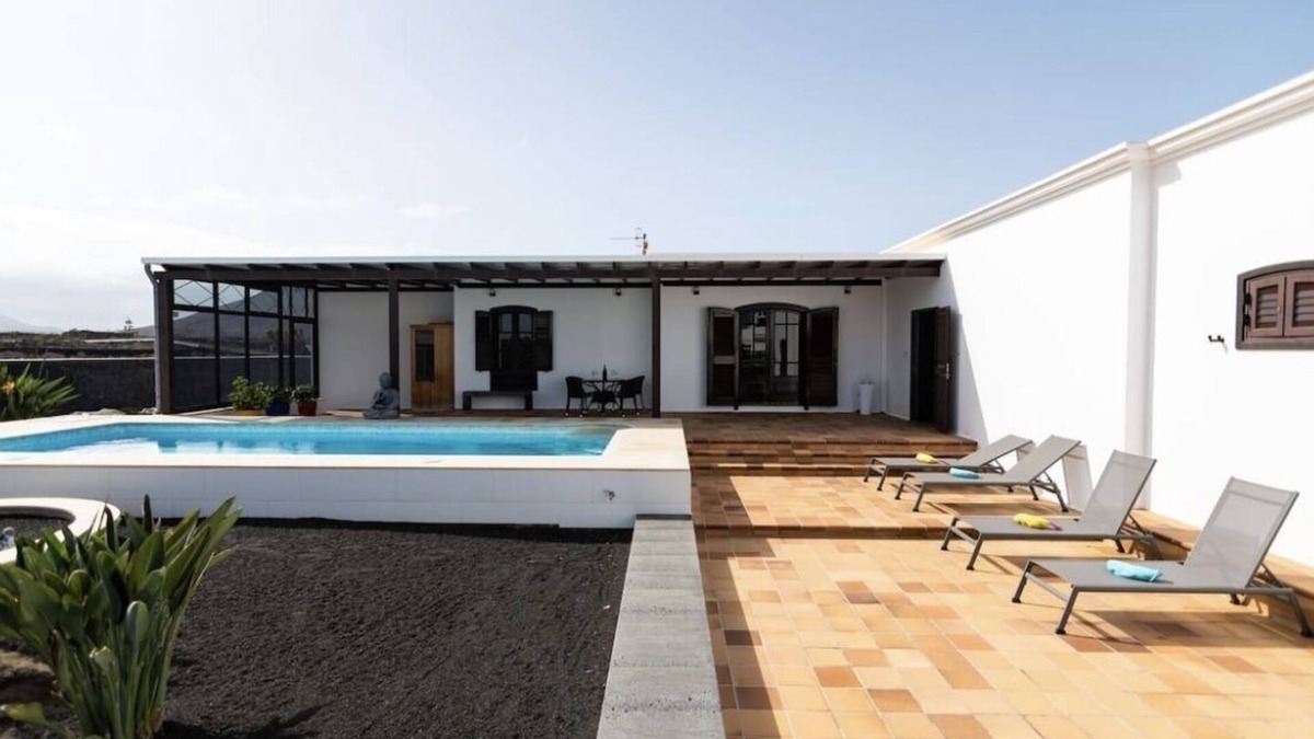 Tahiche Villa | TIMANFAYA House