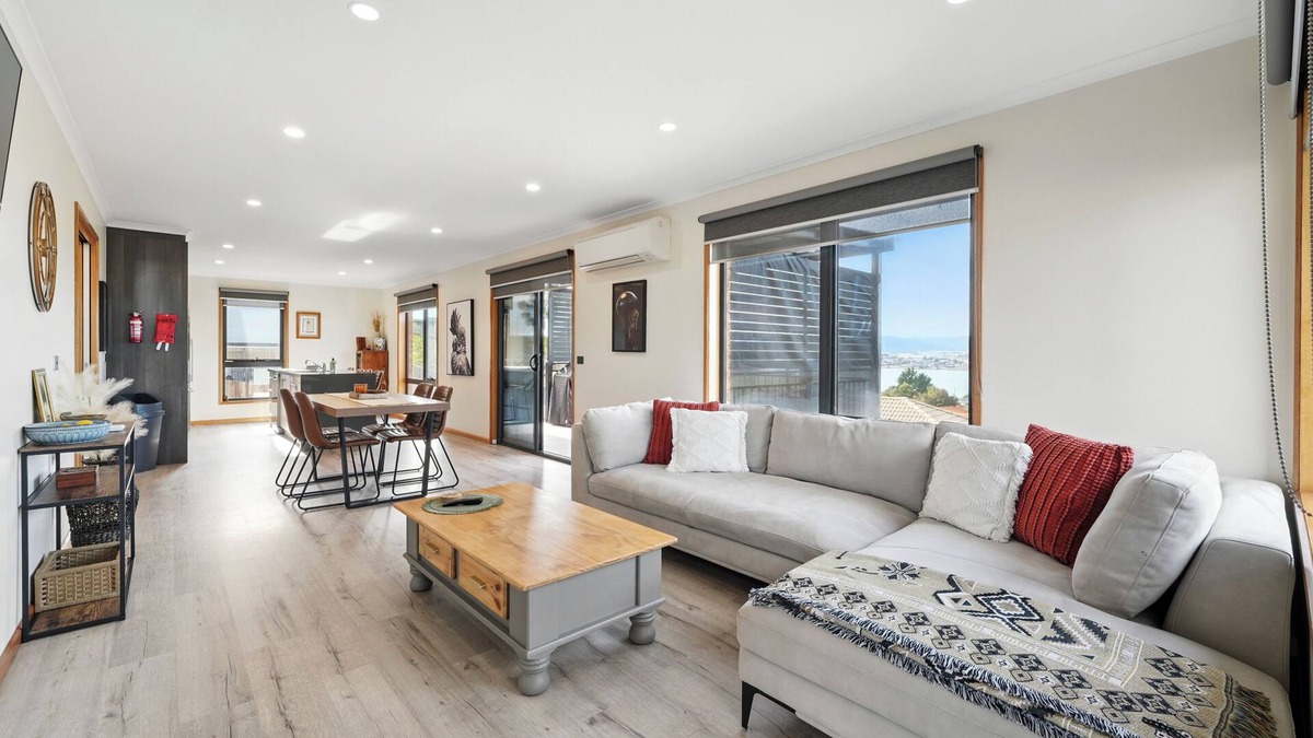 Midway Point House | Timber Mill House - 2 Bedroom