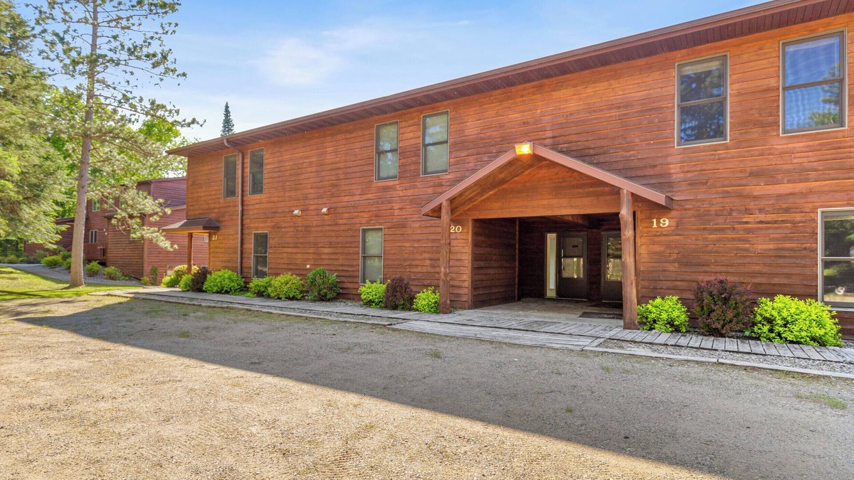 Park Rapids Condo | Timberlane Resort Condo #20 | 4 Bed, 4 Bath