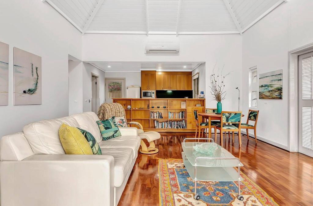 Semaphore House | Time and Tide Beach Cottage on the Esplanade