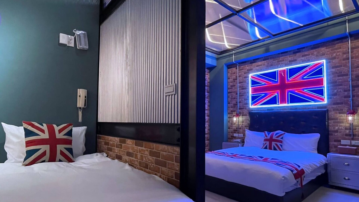 Hualien City Centre House | Time Light Walk