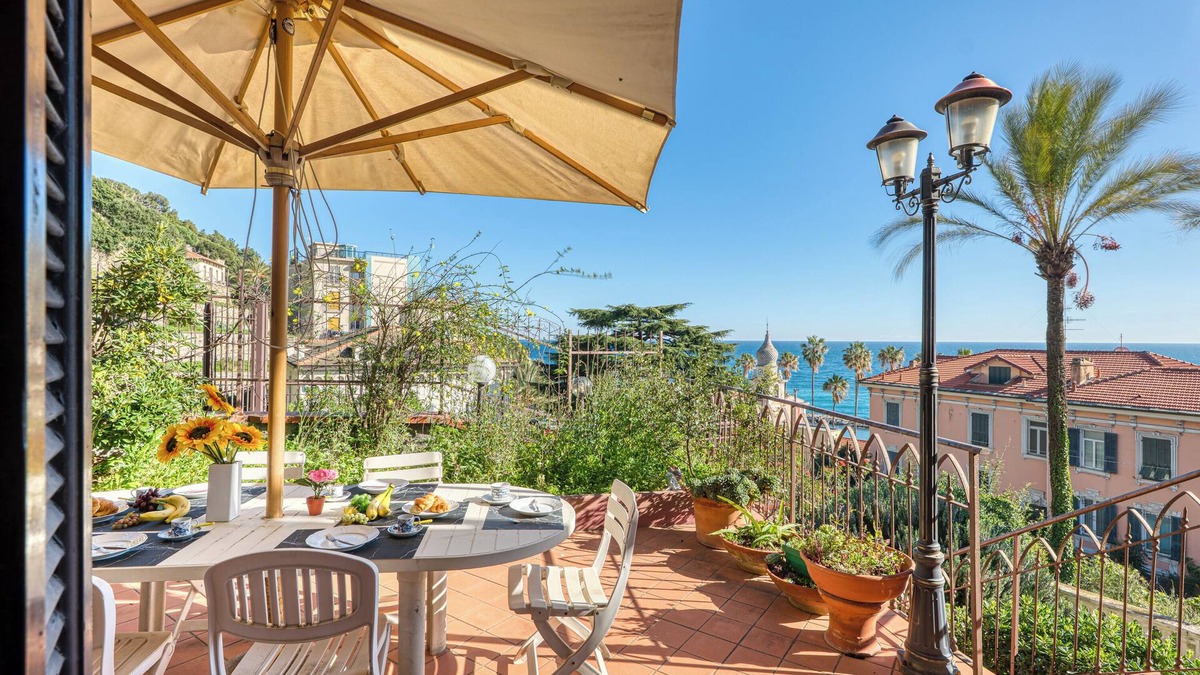 Imperia Villa | Timeless Escape Villa - Garden and Sea, Imperia, Italy