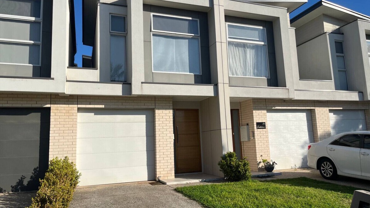 Tranmere House | Timeless Tranmere Escape | By Host Solutions