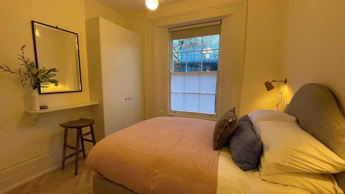 Finsbury Apartment | Timelessly Luxurious 1BD Flat, Clerkenwell