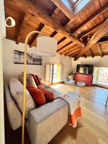 San Faustino-Madonnina-Quattroville Apartment | Tintoretto 15