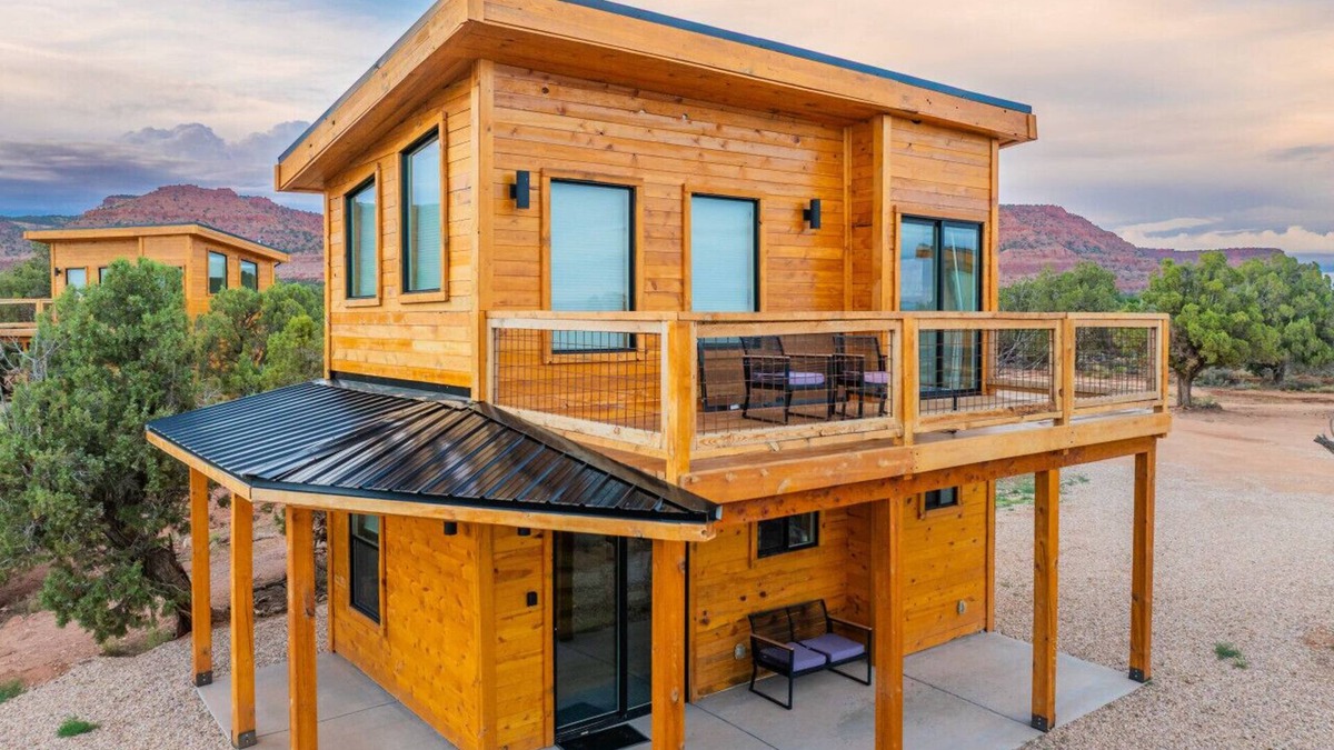 Kanab Cabin | Tiny Cabin, #1 Lamb Point View @ The Cedars