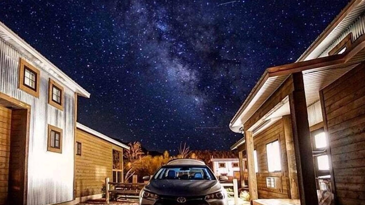 Orderville Apartment | Tiny House #3 Centrally Located to National Parks