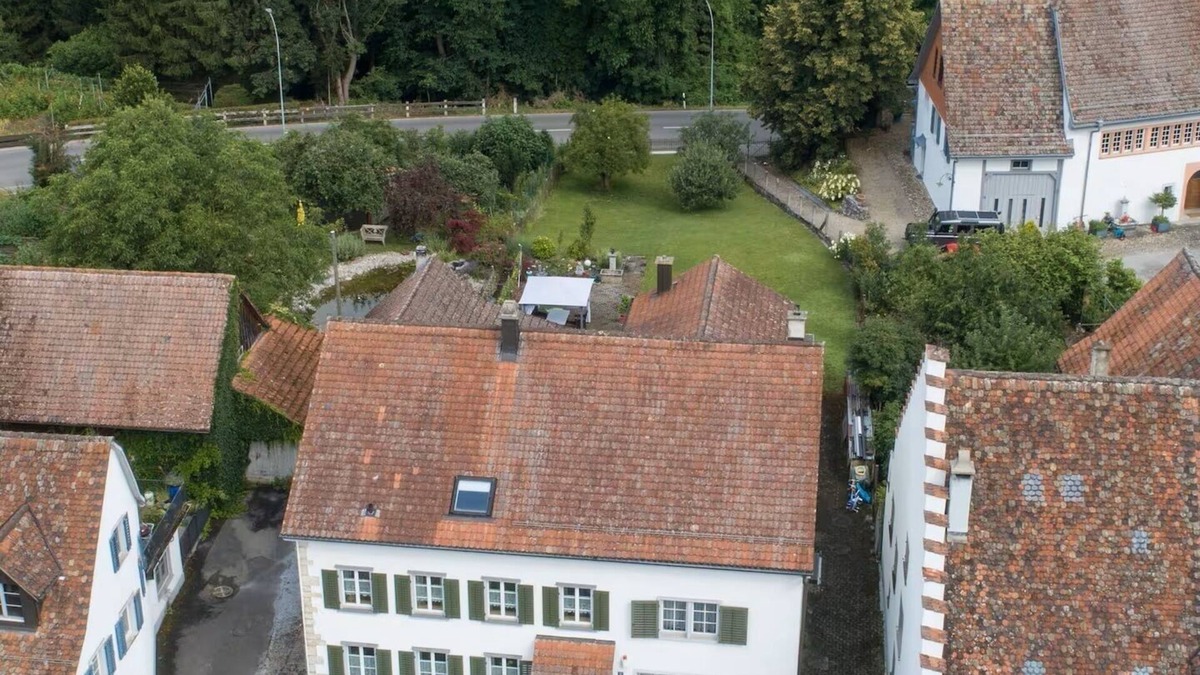 Andelfingen District Apartment | Tiny house apartment near the Rhine Falls
