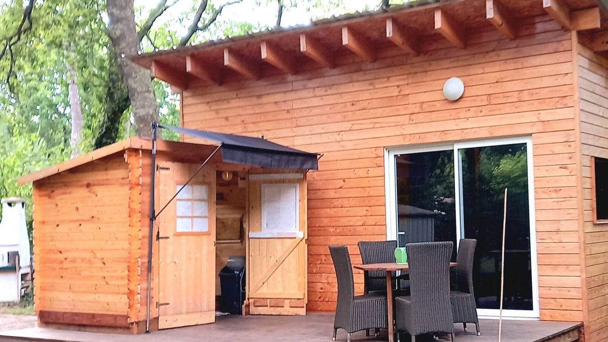 Vensac Ski Chalet | Tiny House Dans les Bois à 10 Minutes de L'océan