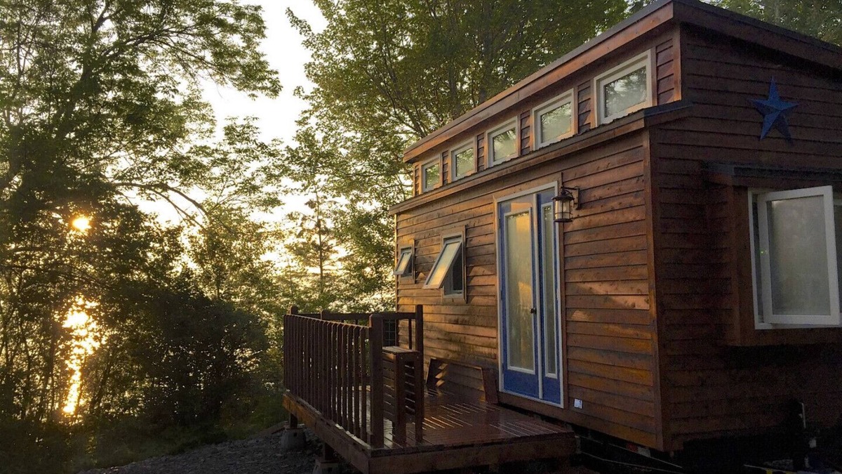 Glenville House | Tiny House On Lake Ainslie 7 miles To Inverness, Cape Breton Island, Nova Scotia