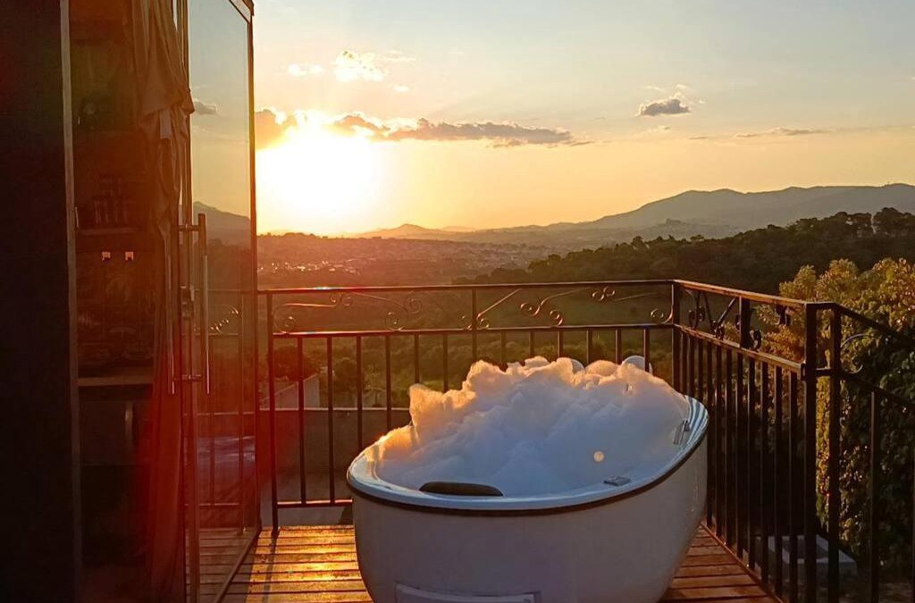 Pouso Alegre House | Tiny House Paraiso Minicasas Com Hidromassagem