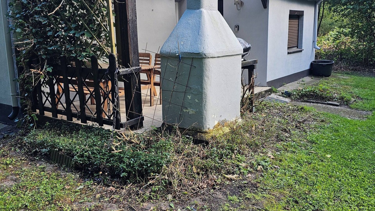 Rehm-Flehde-Bargen Cottage | Tiny house- Small house big in nature