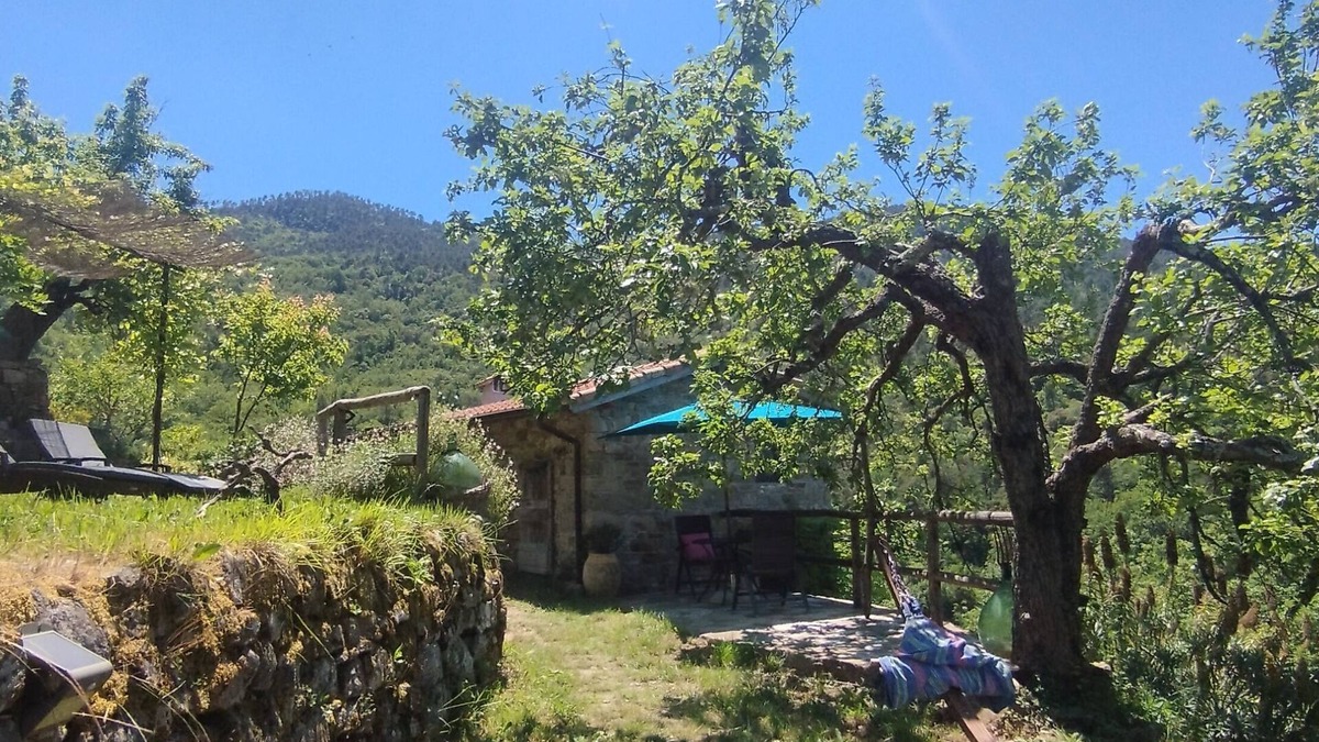 Perinaldo Apartment | Tiny Rustico CASA LUCERTOLA with outdoor kitchen & pool. Pets welcome!