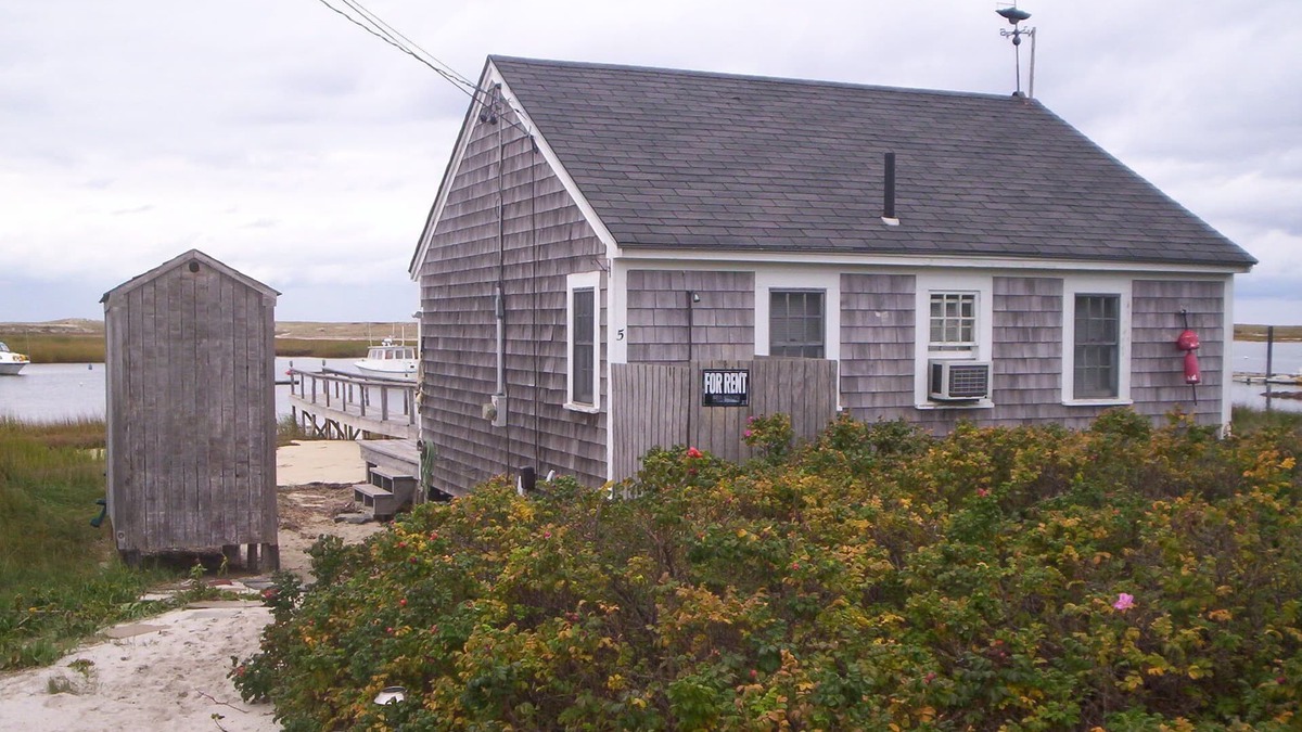 Wellfleet House | Tiny Waterfront House - Pamet Harbor, Truro. Close to Provincetown